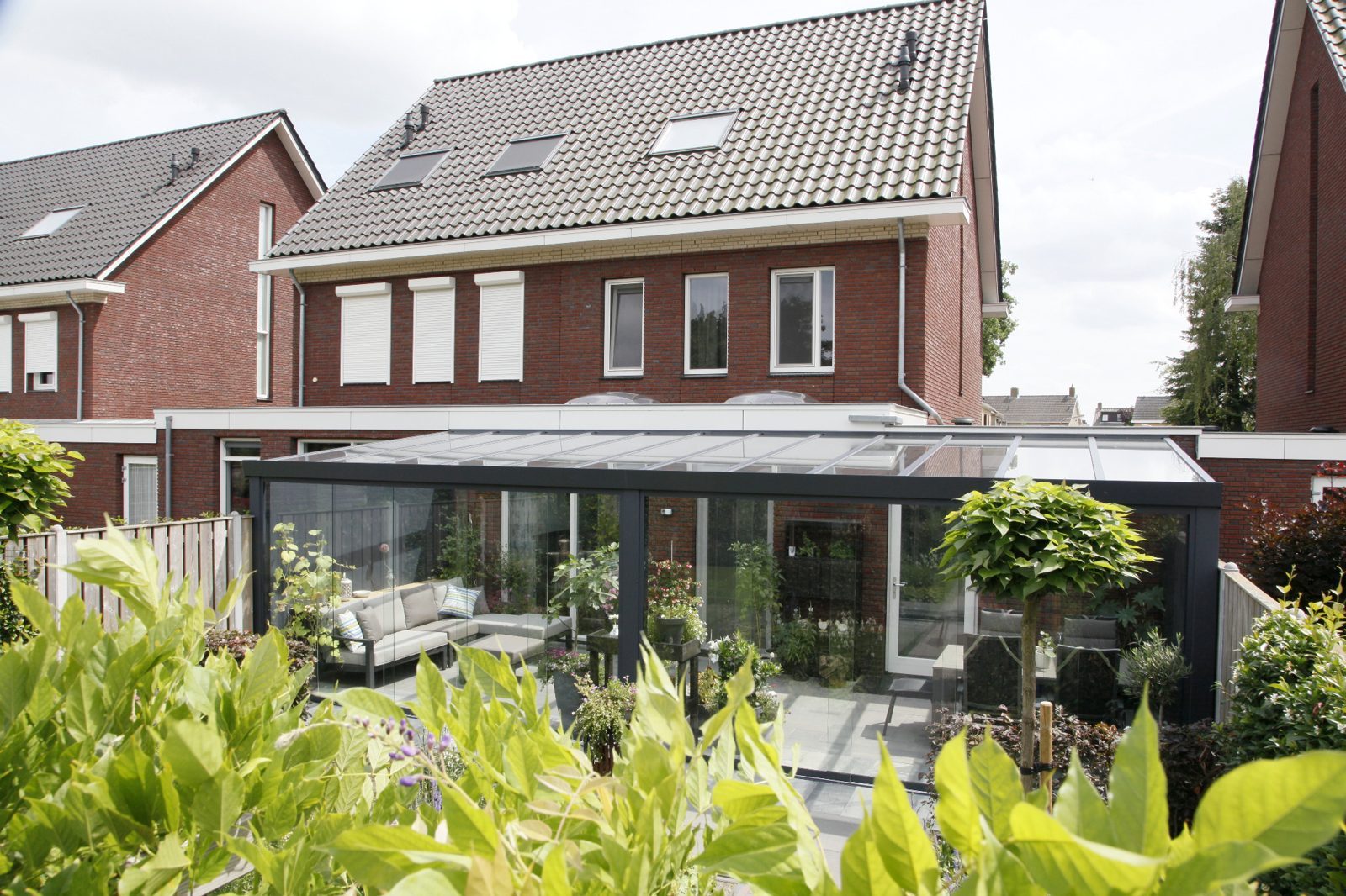 Bespoke aluminium pergola installation in Waltham Abbey