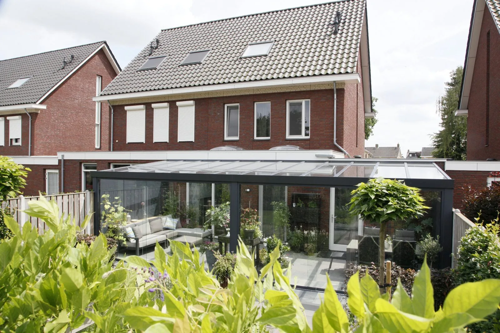 Bespoke aluminium pergola installation in Waltham Abbey