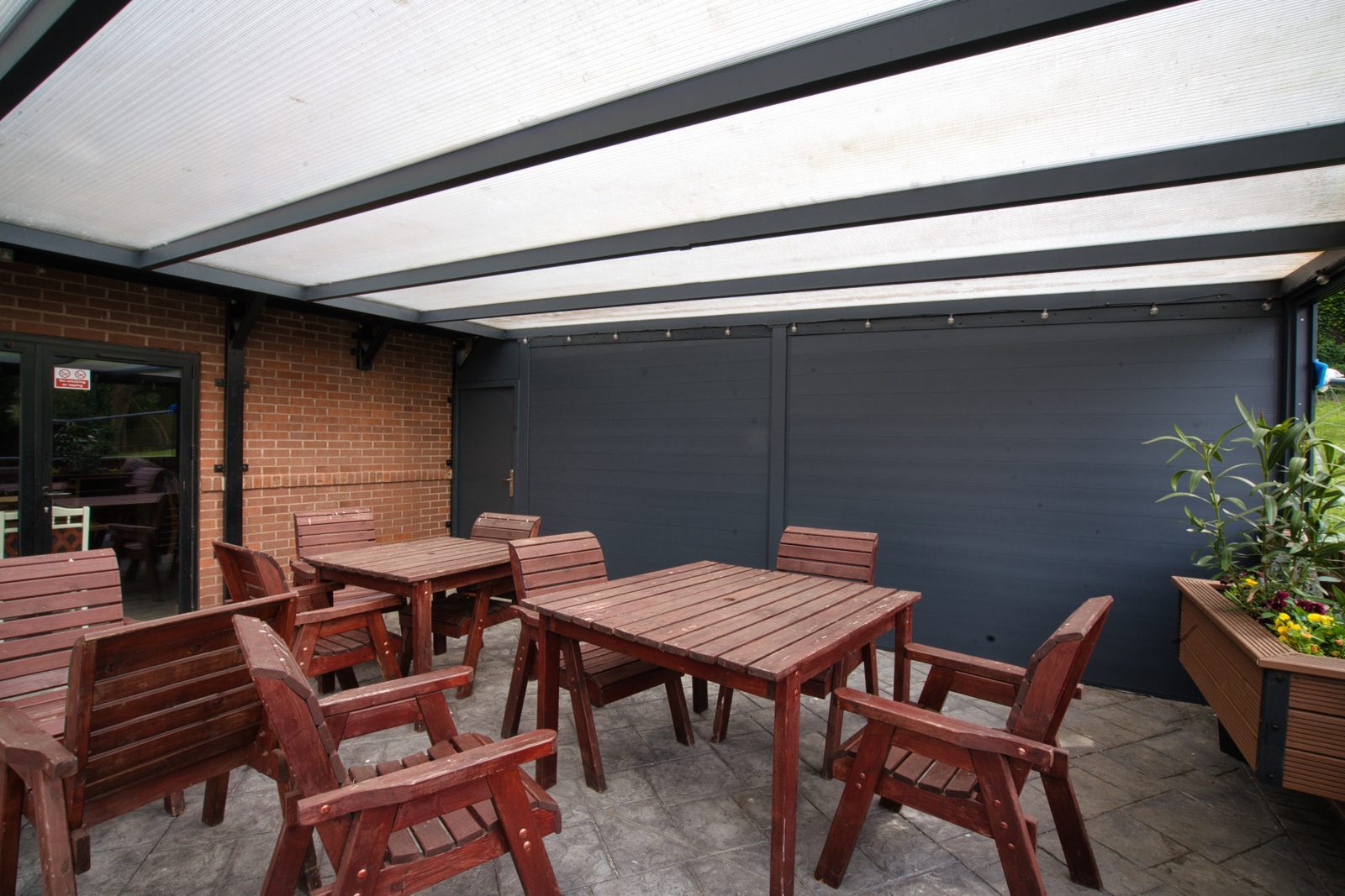 Aluminium pergola installation in Cheshunt