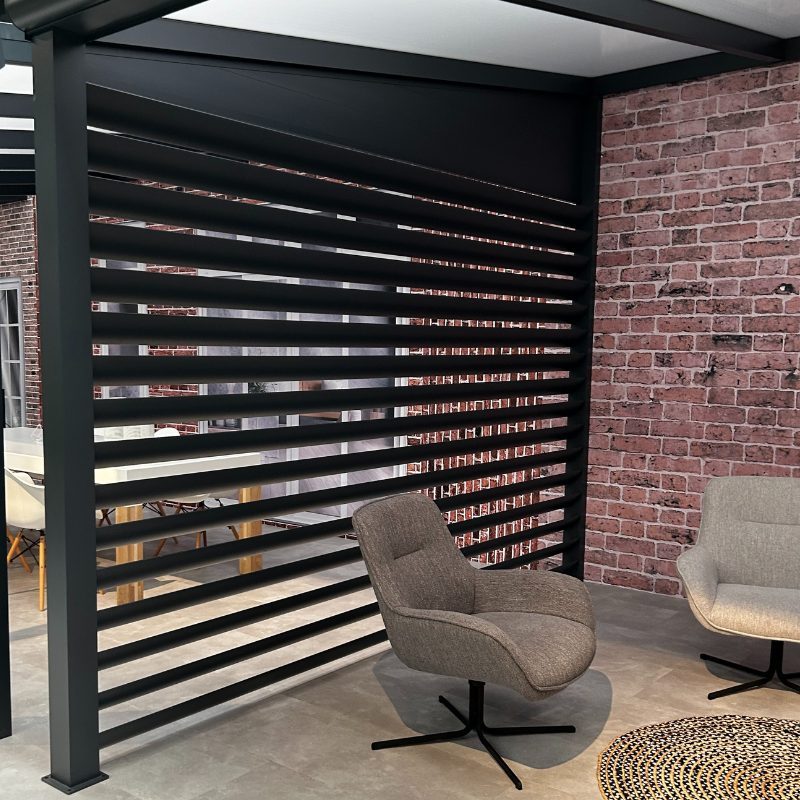 Aluminium pergola installation in Cuffley